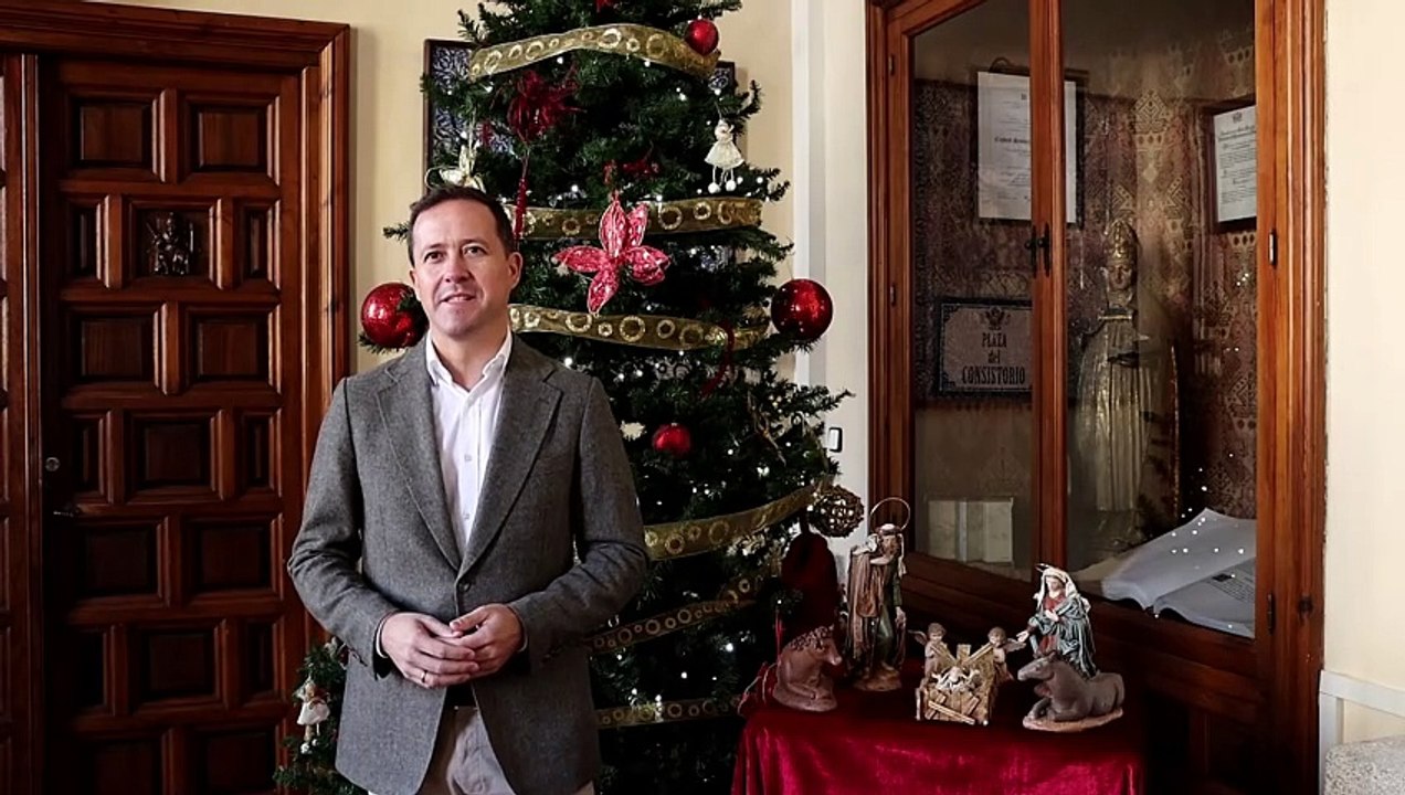 El alcalde de Toledo, Carlos Velázquez, felicita la Navidad a los toledanos