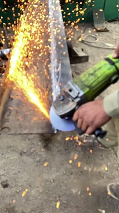 Truck frame grinding #truck #grinding #restoration #ytshorts #shortsvideo