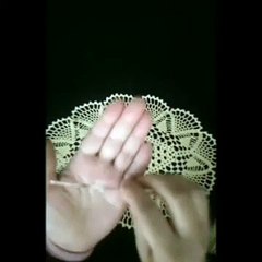 طريقة عمل مفرش بخيط المنجد الجزء الاول(360P)