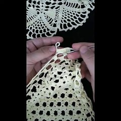 طريقة عمل مفرش بخيط المنجد. الجزء الثالث(360P)