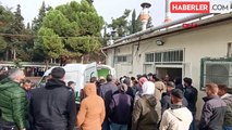 YEMEK SİPARİŞİ GÖTÜRÜRKEN REFÜJE ÇARPAN MOTOSİKLETLİ ÖLDÜ