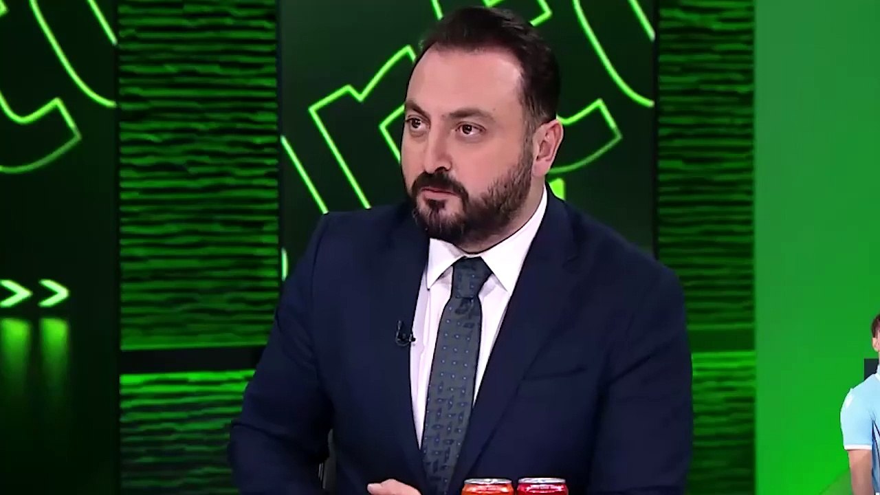 Eski Futbolcudan Abdulkadir Ömür'e Tavsiye: "Bakışını Değiştirmesi Lazım"