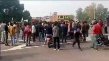 Video: कानपुर के शहीद का 72 घंटे बाद भी नहीं पहुंचा शव, लोगों में आक्रोश बढ़ा, नेशनल हाईवे जाम