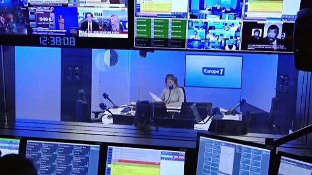 «Ils me souhaitent un joyeux Noël» : les bénévoles de SOS Amitié mobilisés à l'occasion des fêtes de fin d'année