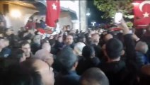 Özgür Özel şehit cenazesinde protesto edildi