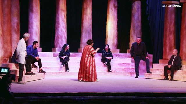 بعد 15 عامًا من الغياب.. المهرجان الوطني للفنون المسرحية يُحيى من جديد في ليبيا