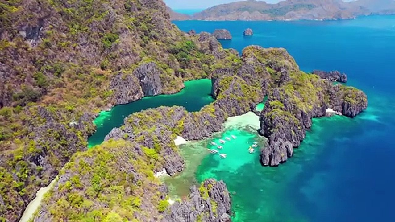 Alan Walker, Dua Lipa, Coldplay, Martin Garrix & Kygo, The Chainsmokers Style