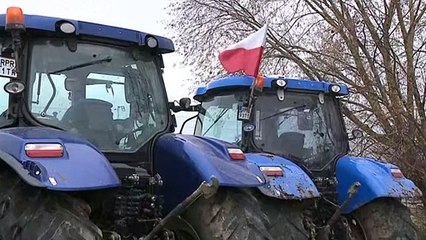 Felfüggesztik a blokádot a lengyel-ukrán határnál