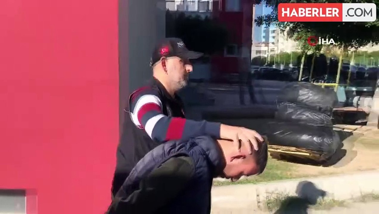 Adana'da Uyuşturucu Satıcıları Tutuklandı