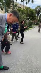 PM marks Christmas with special socks and sweet bread