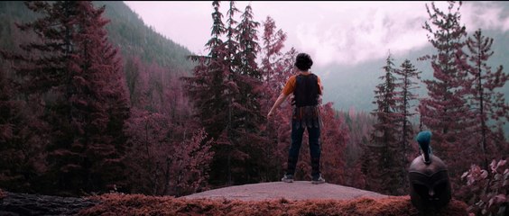 Percy Jackson flosses to "Hit Me Baby One More Time" (barbie colors)