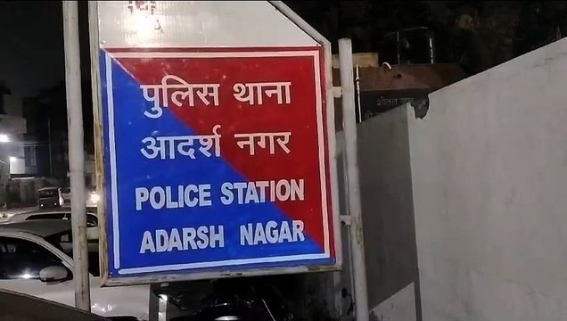 मोबाइल लूटने वाले और खरीदने वाले चार जने गिरफ्तार