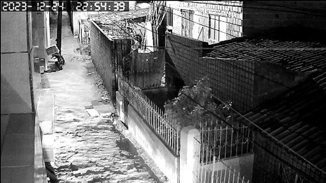 Na véspera de Natal, jovem é morto com quatro tiros no Jacintinho