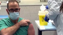 Natale con vaccino anti Covid, salgono gli immunizzati