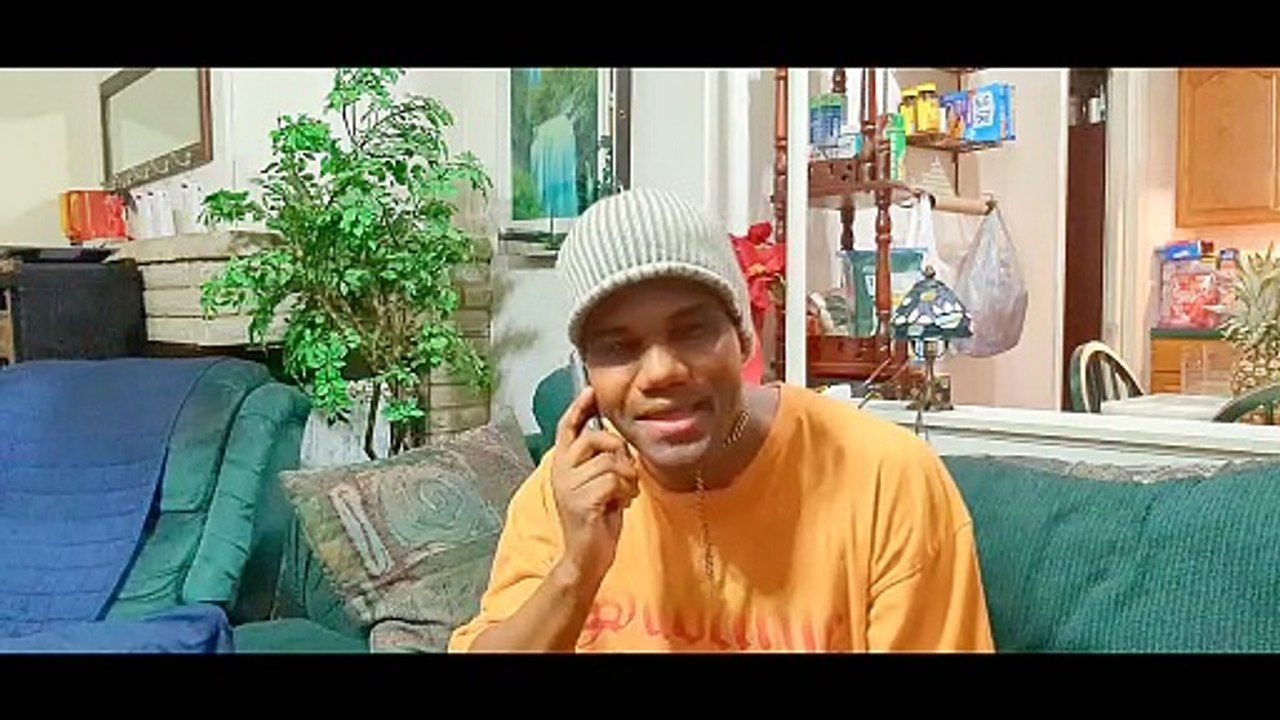 IM ON THE PHONE