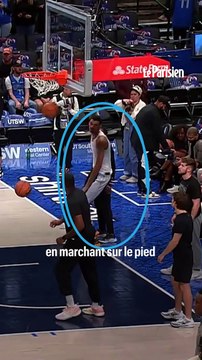Quand Wembanyama se blesse bêtement... en marchant sur le pied d'un ramasseur de balles