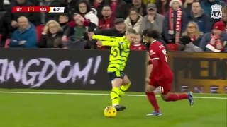 Mo Salah Scores in Premier League Draw - Liverpool 1-1 Arsenal - Football Highlights