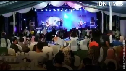 Inilah Detik-Detik Tsunami Pantai Anyer Banten yang Menimpa Band Seventeen (1)