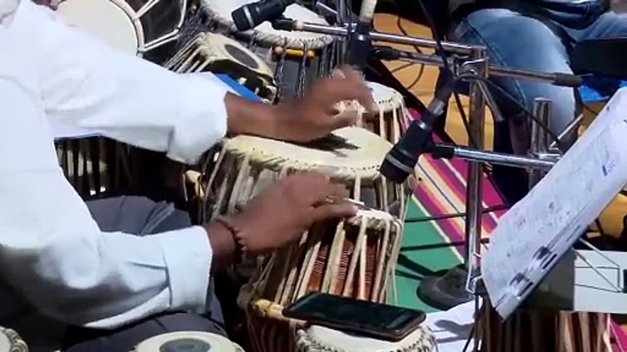 Tere Husn Ki Kya Tareef Karun • Saurav Kishan and Sangeeta Melekar Live Cover Romantic Song