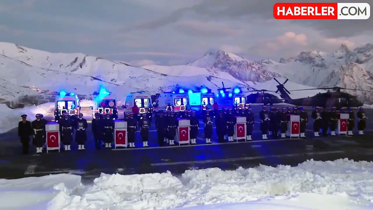 Ortaya çıkan fotoğraf yürekleri bir kez daha yaktı! 4 şehit aynı sofrada