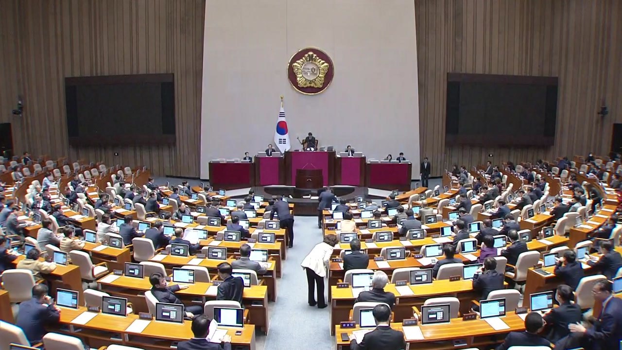 민주 "이태원특별법 1월 9일 처리...합의 불발 시 원안 의결" / YTN