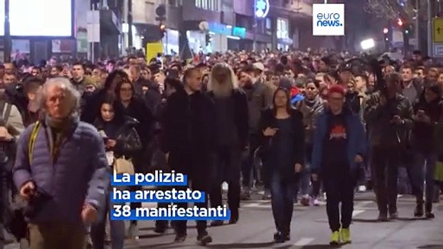 Serbia, ancora proteste a Belgrado contro i risultati delle elezioni: la Russia sostiene Vucic