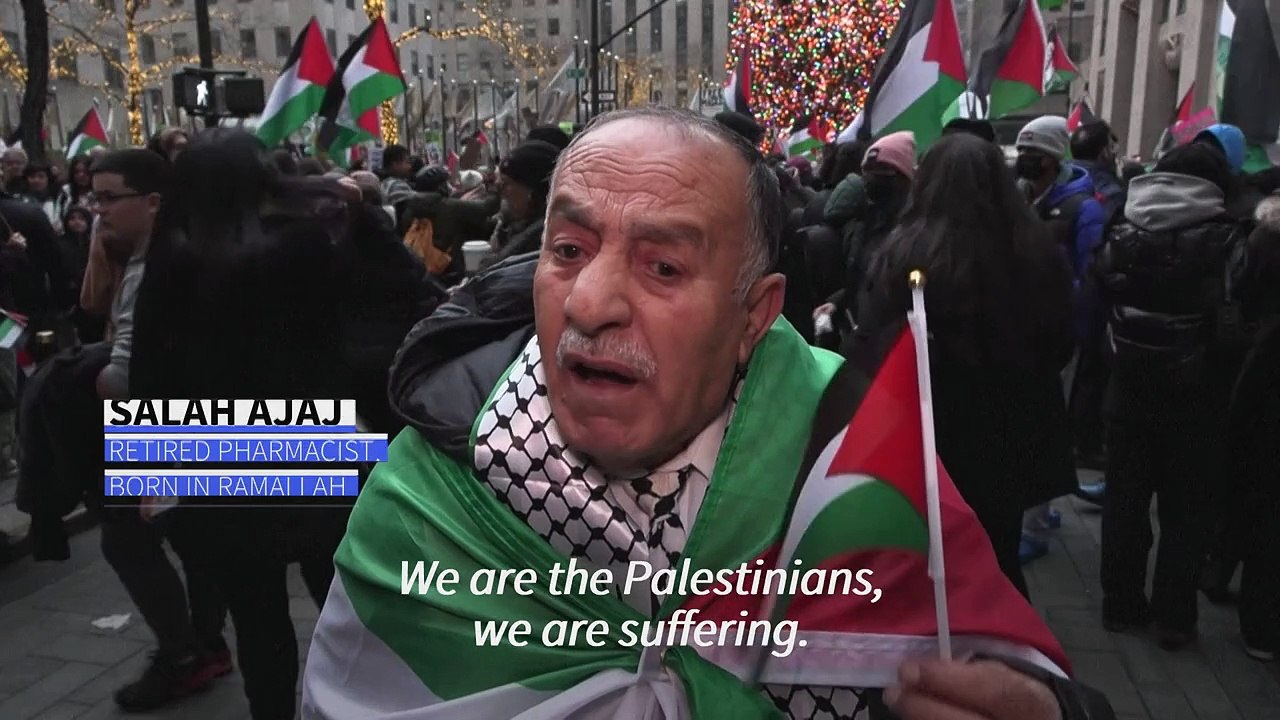New York: Nativity scene under rubble in solidarity with Palestinians