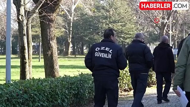 Güvenlik personeline uygulamalı eğitim! Yüzlerine biber gazı sıktılar