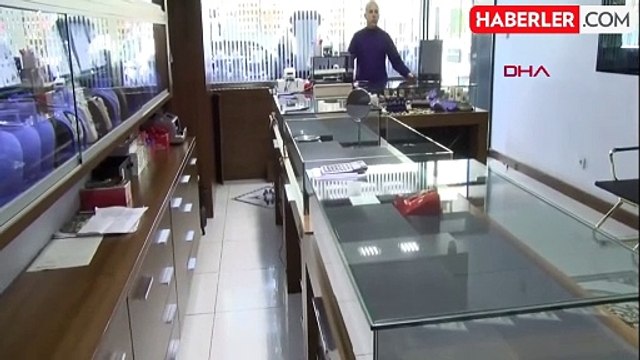 Büyükçekmece'de Kuyumcu Soygunu: 13 Milyon Değerinde Ziynet Eşyası Çalındı