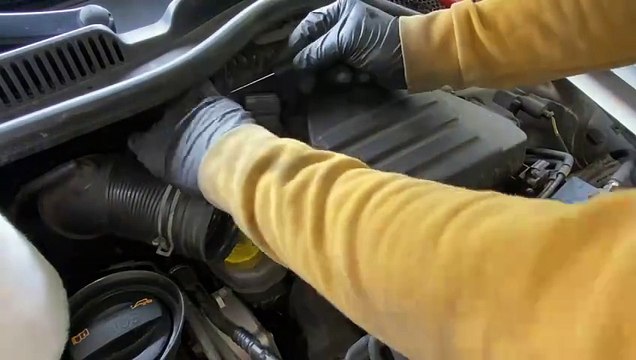 REMPLACEMENT FILTRE A AIR VOLKSWAGEM