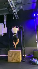 Exercice de musculation très douloureux