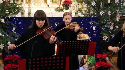 Koncert świąteczny Zdunowskiego Zespołu Kameralnego AKCENT