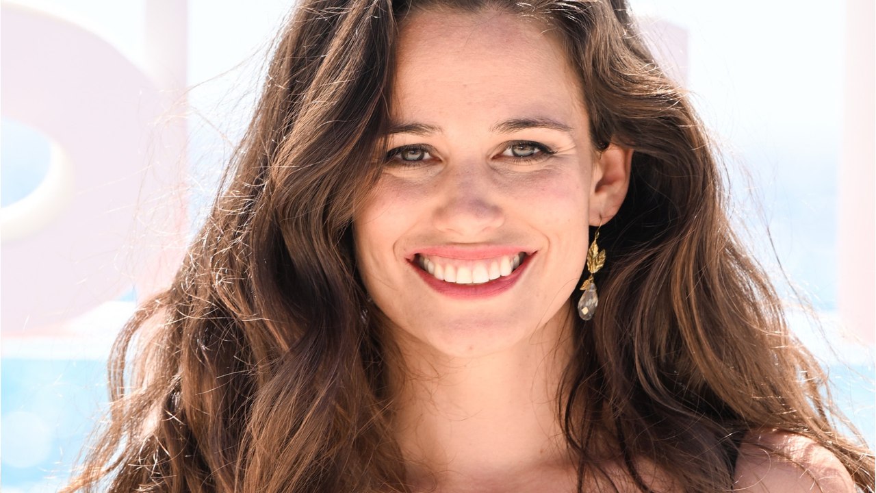 VOICI : "Tu flippes toi aussi" : Lucie Lucas (Clem) accuse Victoria Abril d’agressions sexuelles après son soutien à Depardieu (1)