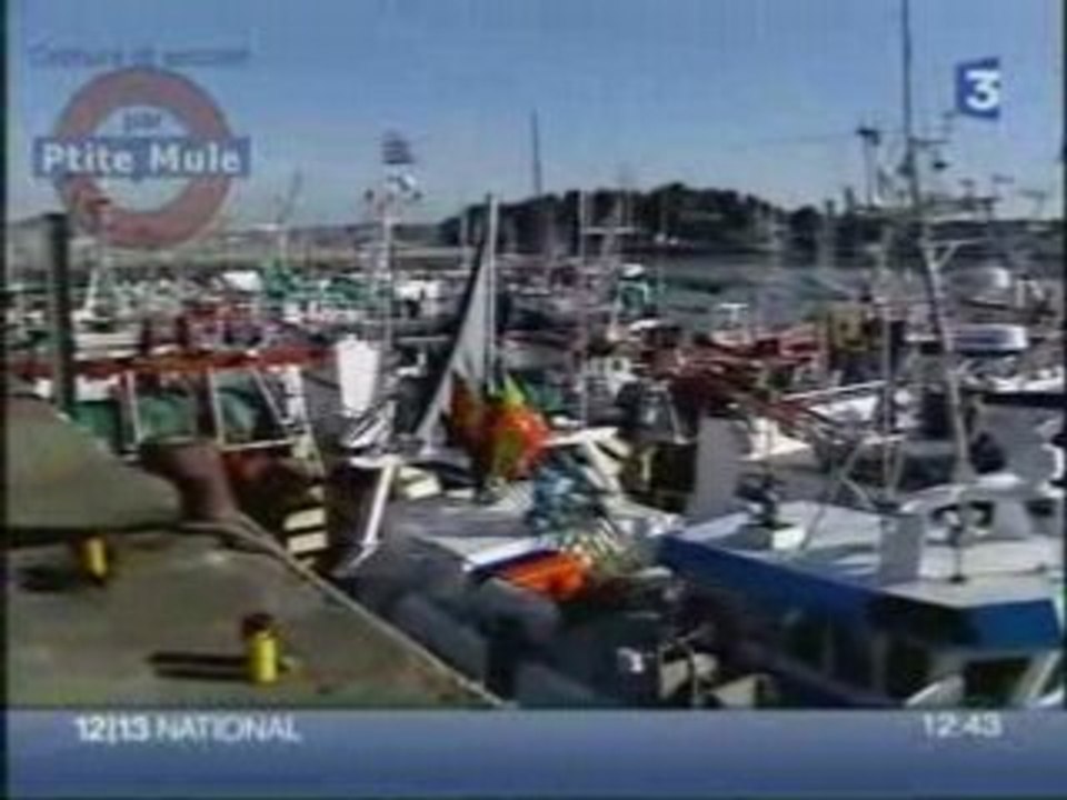 Les pêcheurs bloquent la Trinité
