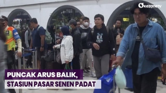 Puncak Arus Balik Libur Natal 2023, Stasiun Pasar Senen Padat Penumpang