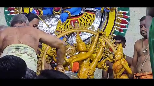 திருவலாங்காடு வடாரண்யேஸ்வரர் ஆலயத்தில் இரவு முழுவதும் நடைபெற்ற ஆருத்ரா மகா அபிஷேகம்