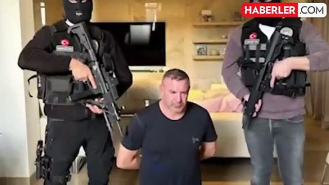 Interpol'ün kırmızı bültenle aradığı organize suç örgütü lideri Eric Schroeder, İstanbul'da yakalandı