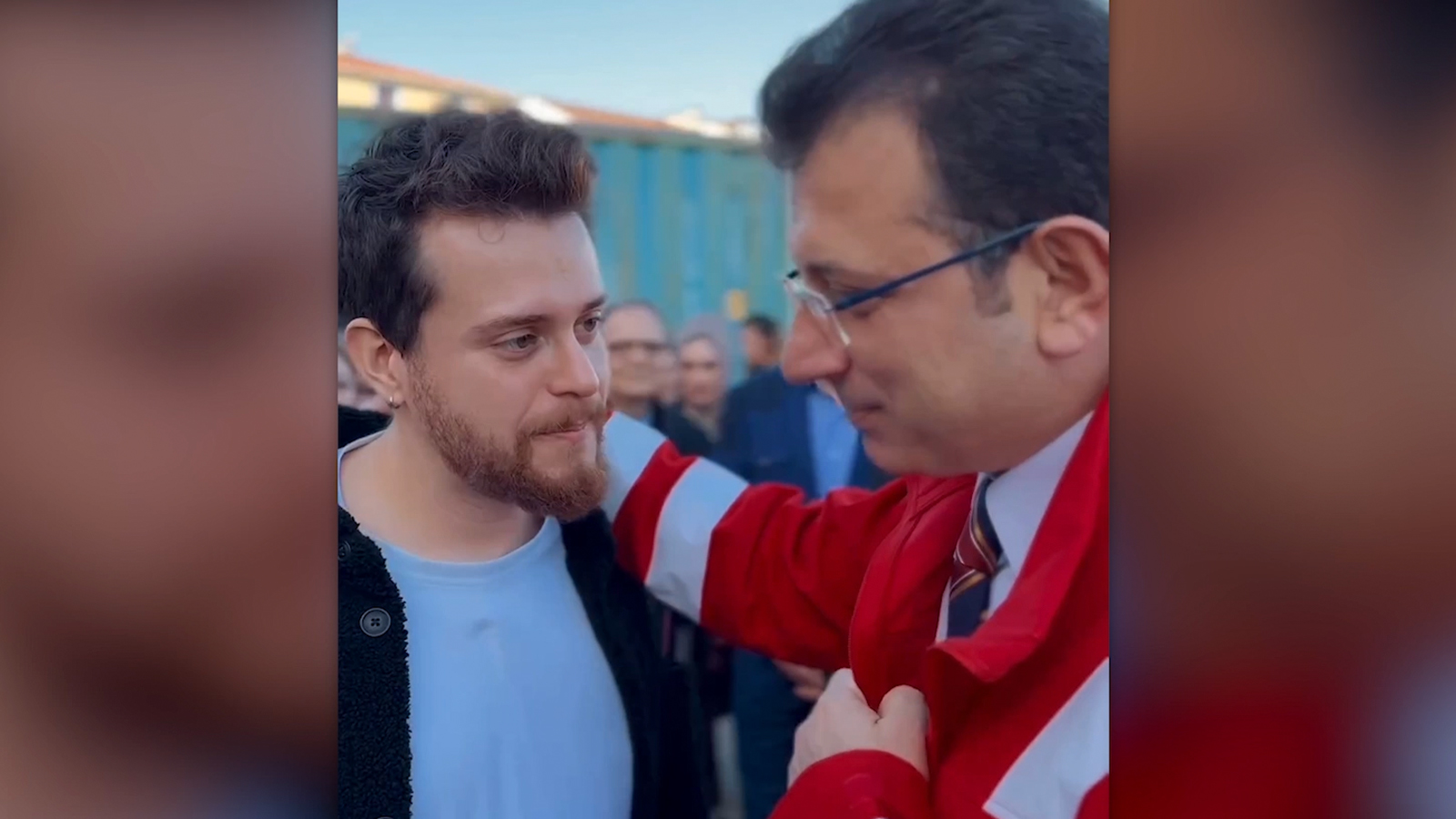 İBB Başkanı İmamoğlu ile fenomen Alper Rende arasındaki diyalog sosyal ...