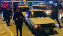 'DUR' İHTARINA UYMAYAN SÜRÜCÜ, OTOMOBİLİYLE POLİS ARACINA ÇARPTI; 2.11 PROMİL ALKOLLÜ ÇIKTI