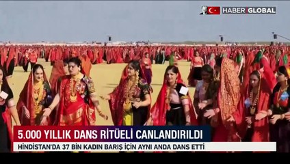 5.000 yıllık dans ritüeli canlandırıldı: 37 bin kadın barış için dans etti