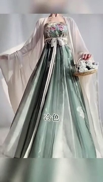 Chinese traditional clothes, hanfu. (29)