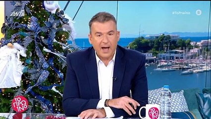 Βασίλης Καρράς: Τραγική φιγούρα ο αδερφός του στην κηδεία