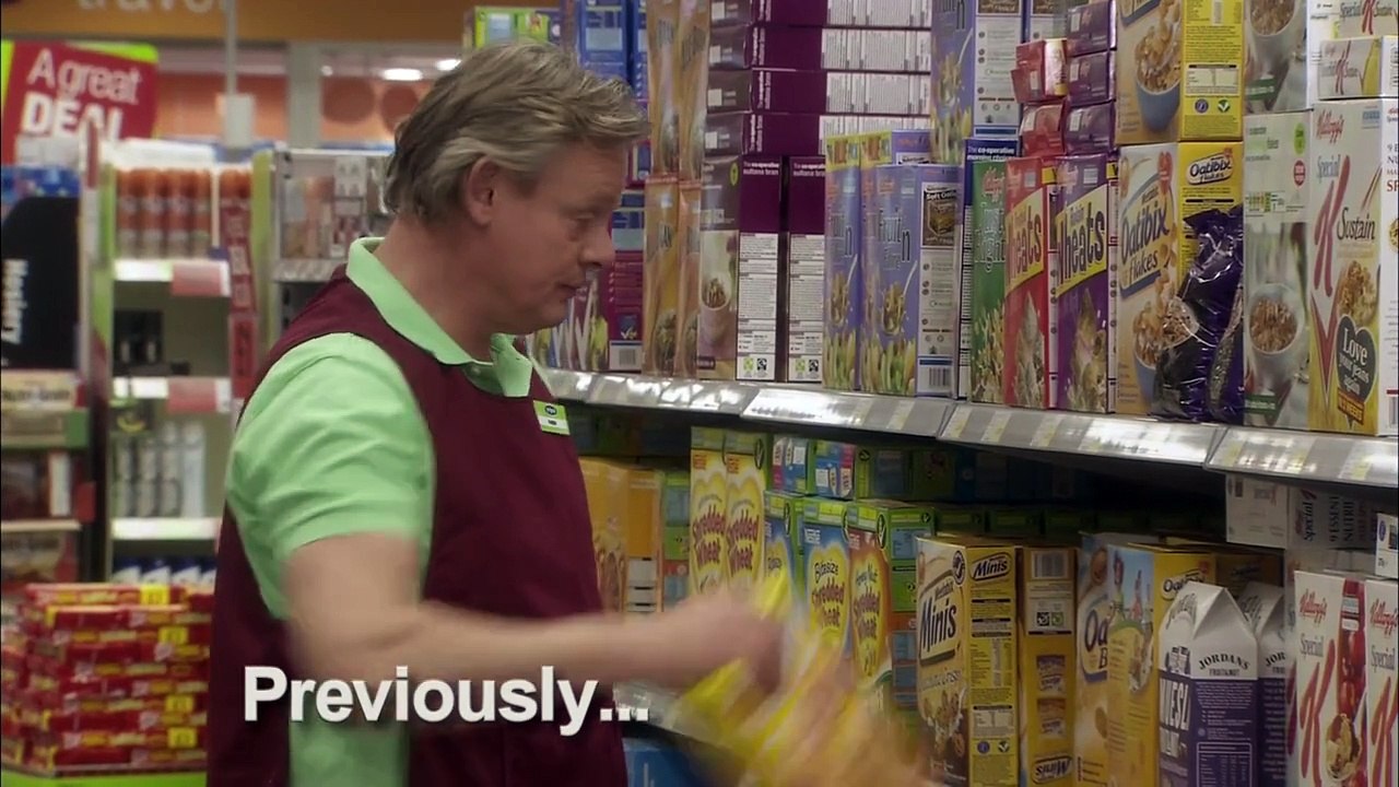 Reggie Perrin  S02 E02