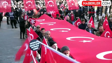 VAN'DA 'TERÖRE LANET' YÜRÜYÜŞÜ