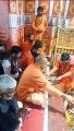 VIDEO: प्रयागराज पहुंचे सीएम योगी ने की बड़े हनुमान की पूजा आरती