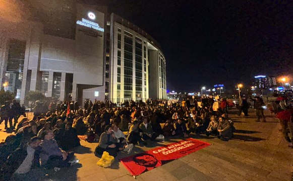 Can Atalay için Çağlayan Adliyesi önünde oturma eylemi