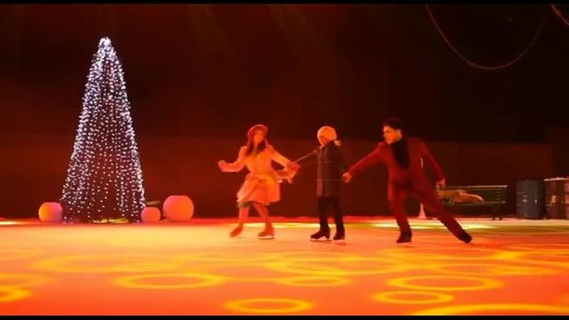 A Cinecittà World il nuovo spettacolo sul ghiaccio Christmas On Ice