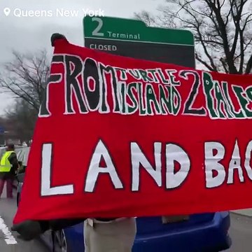BREAKING: Multiple roads into JFK Airport have been blocked by by Pro-Palestine protestors #Queens