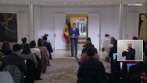 رئيس وزراء إسبانيا يؤكد رفض مدريد المشاركة في التحالف العسكري في البحر الأحمر