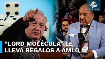 AMLO le rechaza “manita” de dominó a “Lord Molécula”